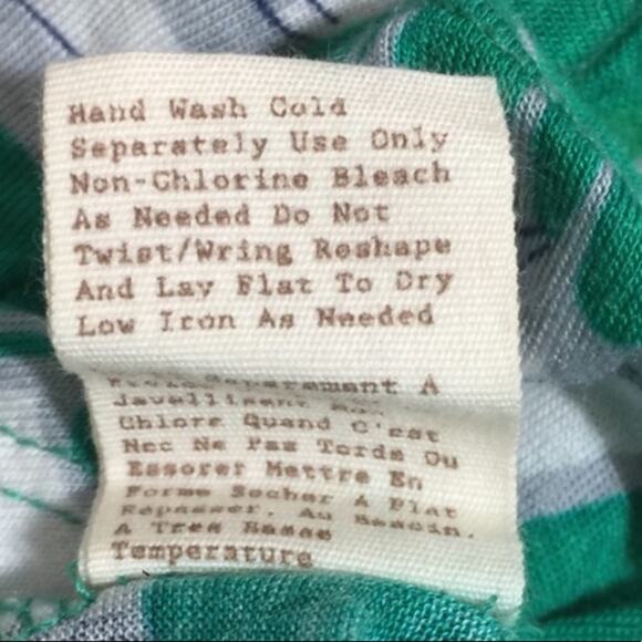 🌷5 for $25 Anthropologie Little Yellow Button Top - Picture 8 of 8